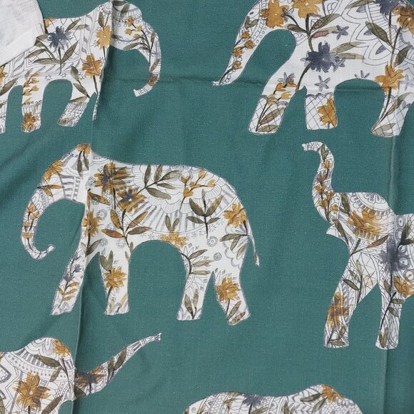 Thin Cotton Animal Print ELEPHANT fabrics Sewing Projects Fun Crafty Finds - Picture 3 of 7
